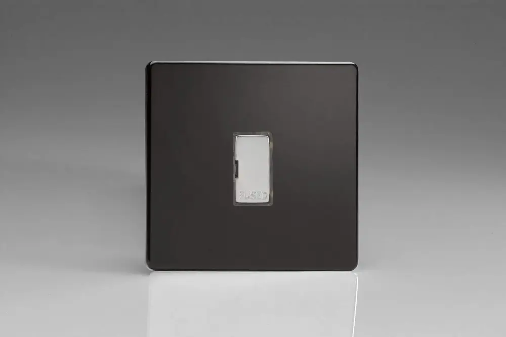 Varilight Flat Plate Screwless Jet Onyx 13A Unswitched Fused Spur Polished Chrome Insert XDL6UDS
