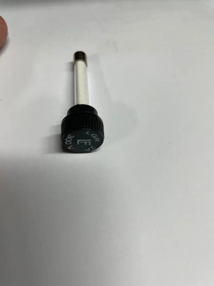 GLASS 300V -LINE FUSE
