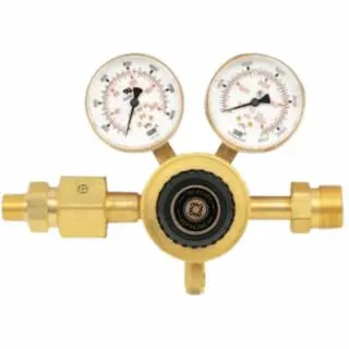 WESTERN ENTERPRISES Rm Single Stage Manifold Regulators, Co2, 1 - 11 1/2 Nps Rh(M), 3,000 Psi, RM-4-4