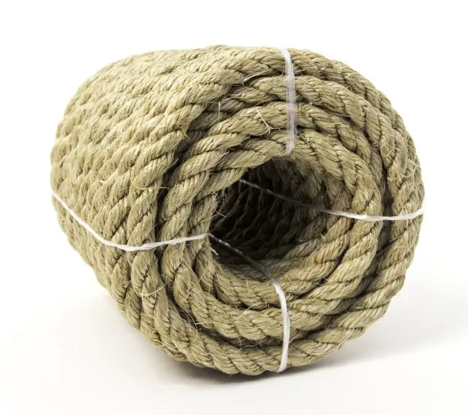 MIBRO 50 ft (15.2 m) x 1/2 (13 mm) Twisted Sisal Rope, 115 lb Load End Capacity, Natural, 302491BGV1