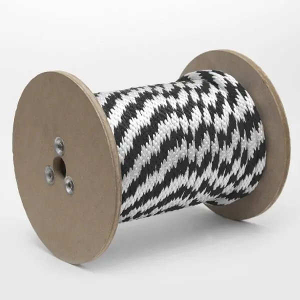 MIBRO 200 ft (60.9 m) x 5/8 (16 mm) Smooth Braid Polypropylene Rope, 290 lb Load Capacity, Black and White, 644961TV