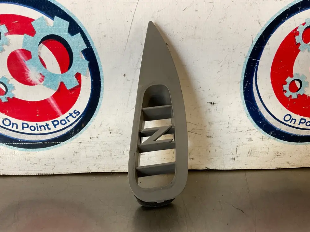 03-09 Nissan 350Z Driver Left Dash Side Vent 68421CD001 OEM 24BFGDA