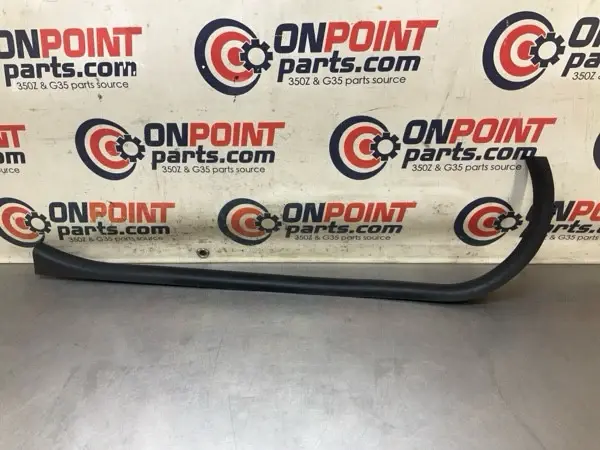 2004 Nissan Z33 350Z Front Driver Door Threshold Sill Trim Oem 24Bbqg7