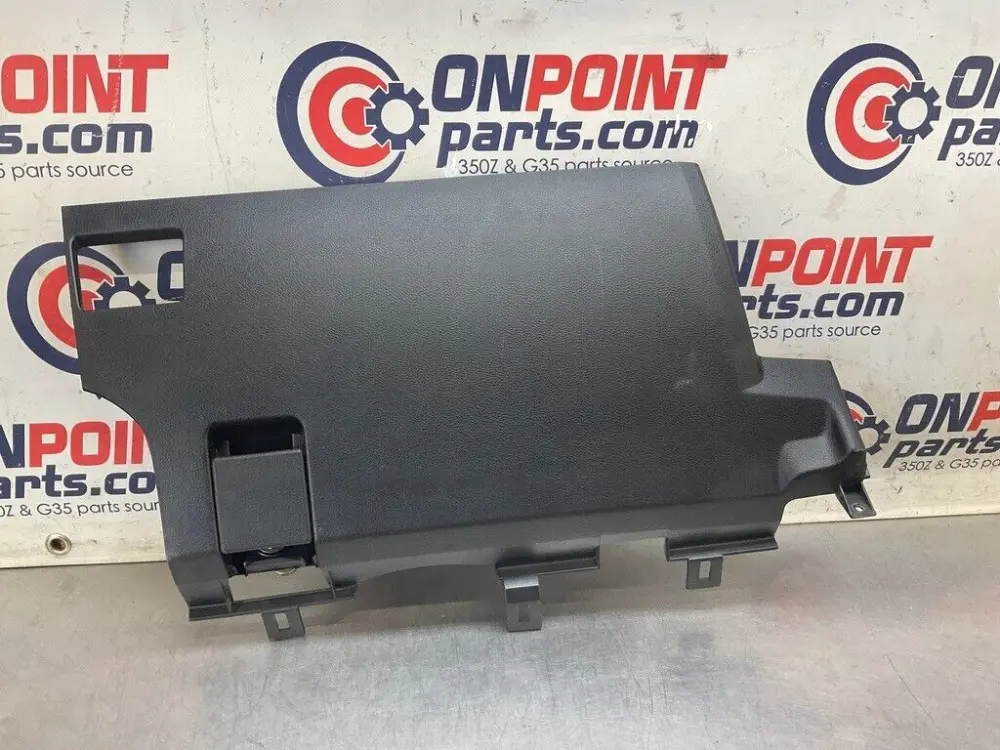2005 Nissan Z33 350Z Lower Dash Panel Trim Power Supply 68108 OEM 15BDBF7