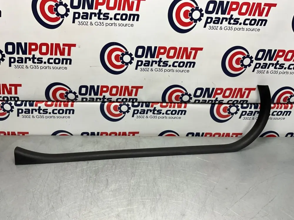 2006 Nissan Z33 350Z Driver Left Door Threshold Sill Trim 769B5 OEM 23BJJE7