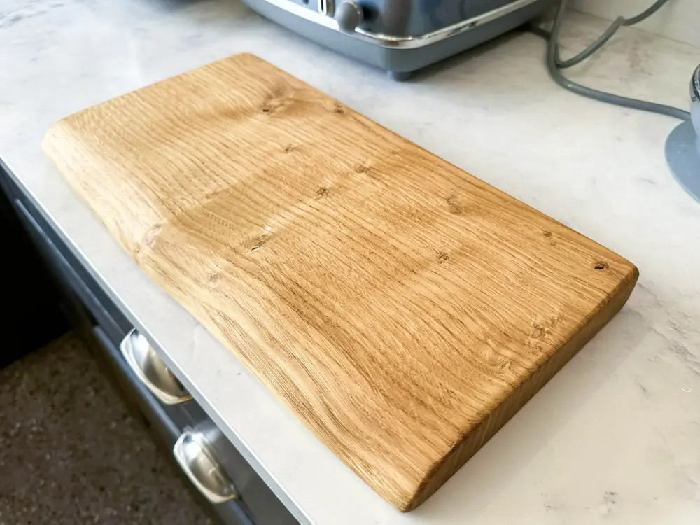 Handcrafted Well-built Oak Chopping Board