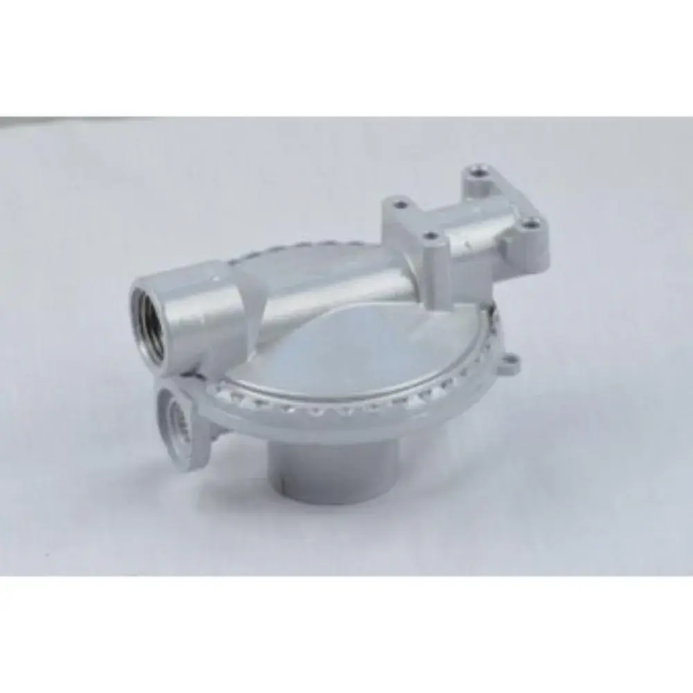 LP GAS REGULATOR 1/4" FIPT INLET X 3/8" OUTLET, 175 BTU